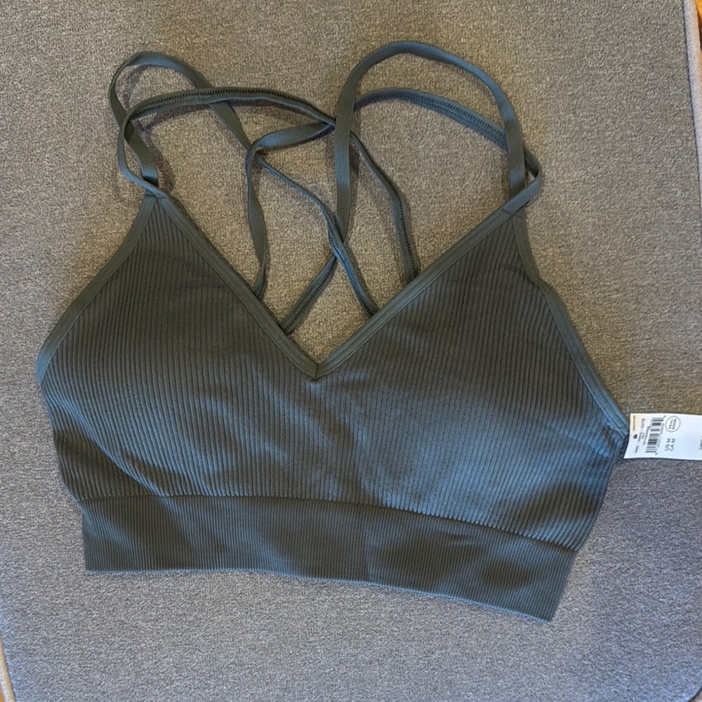 Aerie Green Strappy Sports Bra with Criss-Cross Design